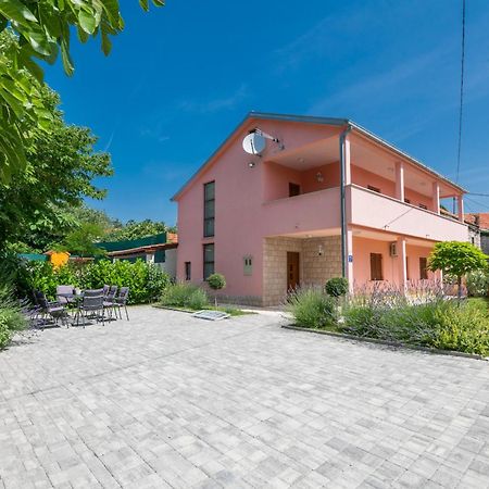 Villa Milla-Grubine 외부 사진